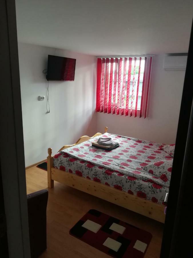 Vila Andre Două Mai Exteriér fotografie